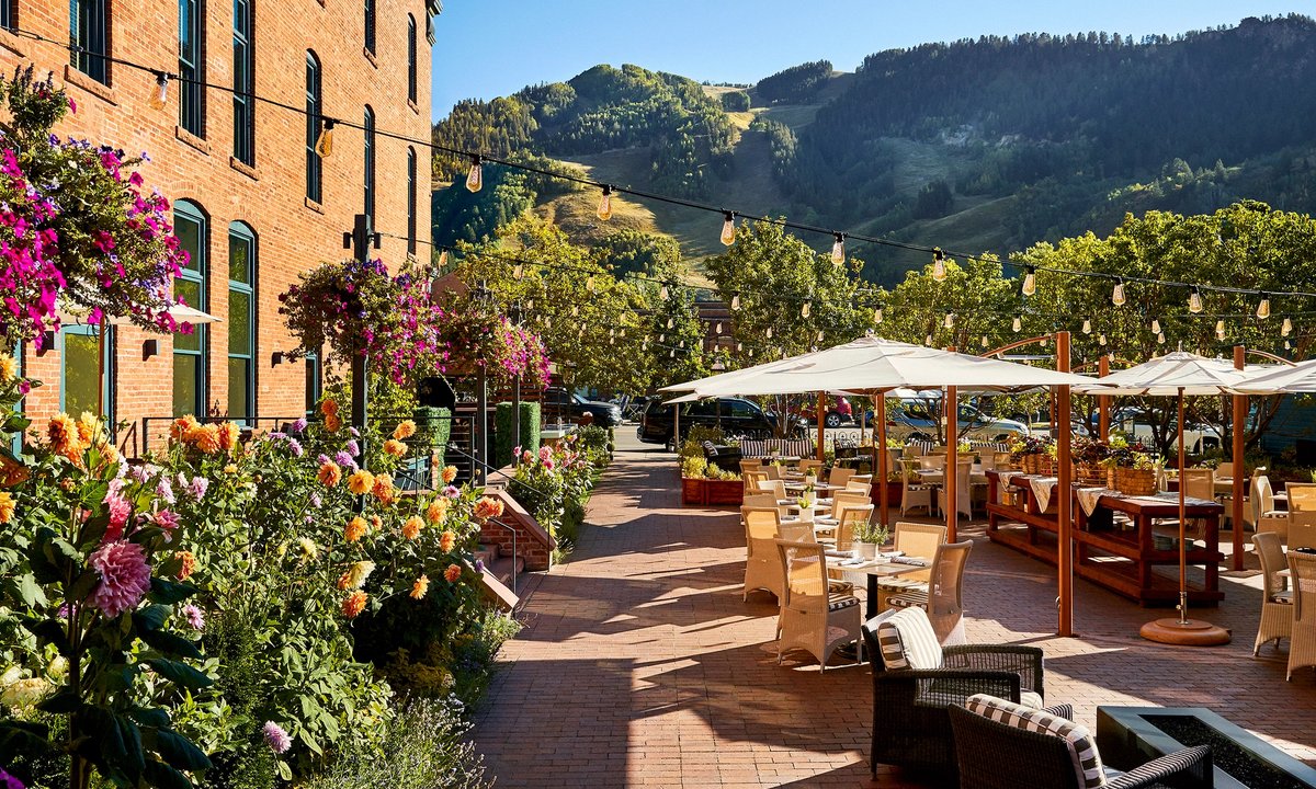 Collectors and galleries at a boutique destination art fair venue