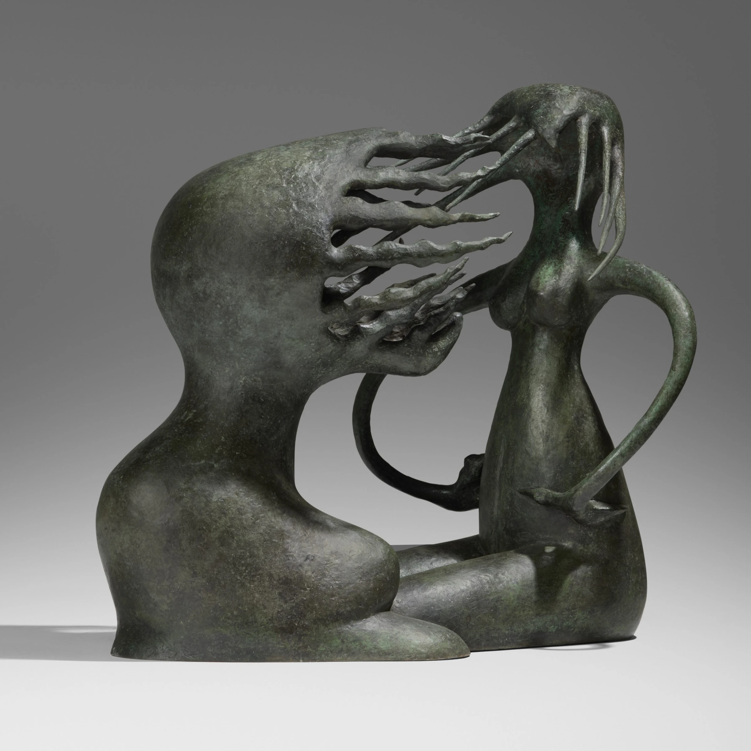 Maria Martins’s bronze sculpture Impossible in a dramatic studio-style photograph