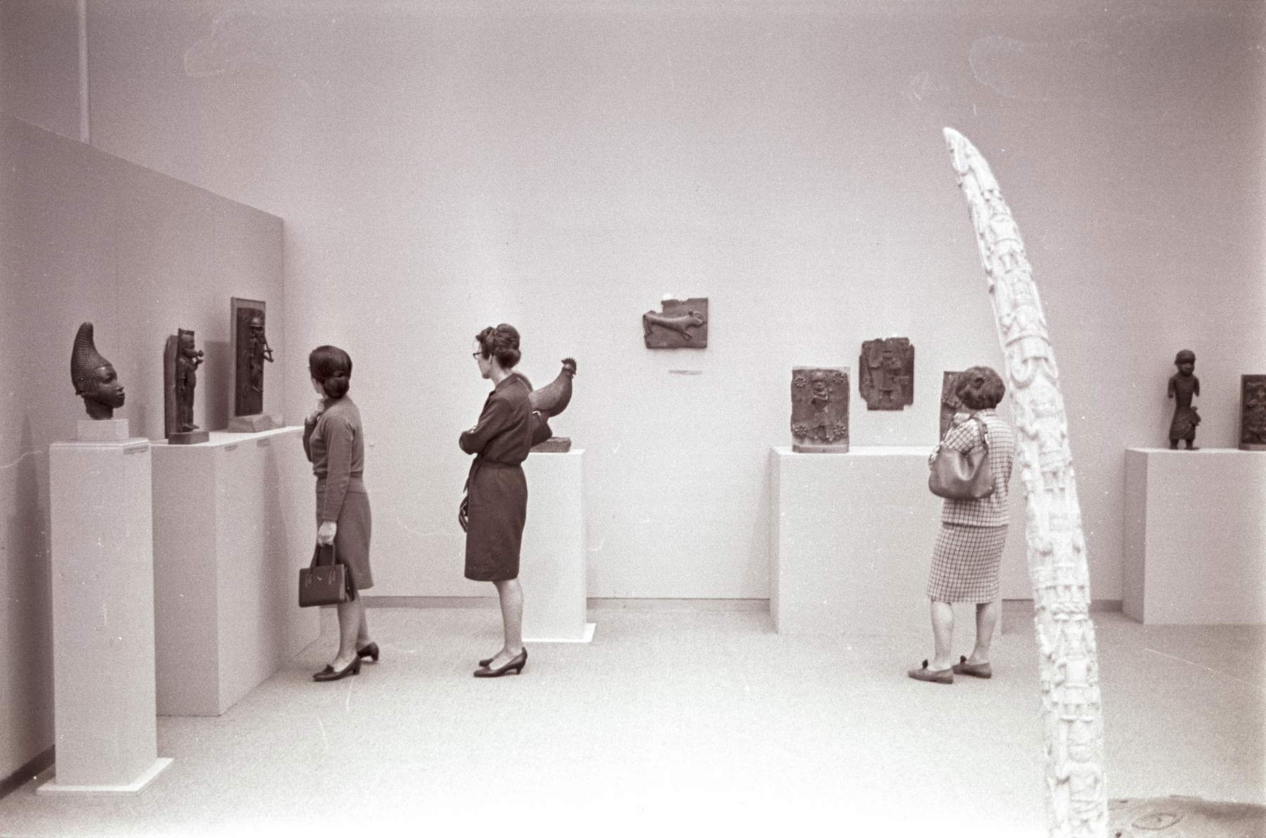 Benin bronze mask from Museum Rietberg associated with restitution discussions between Zurich and Nigeria.